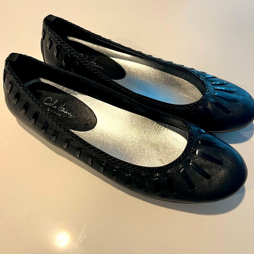 Cole Haan Black Leather Flats 9.5